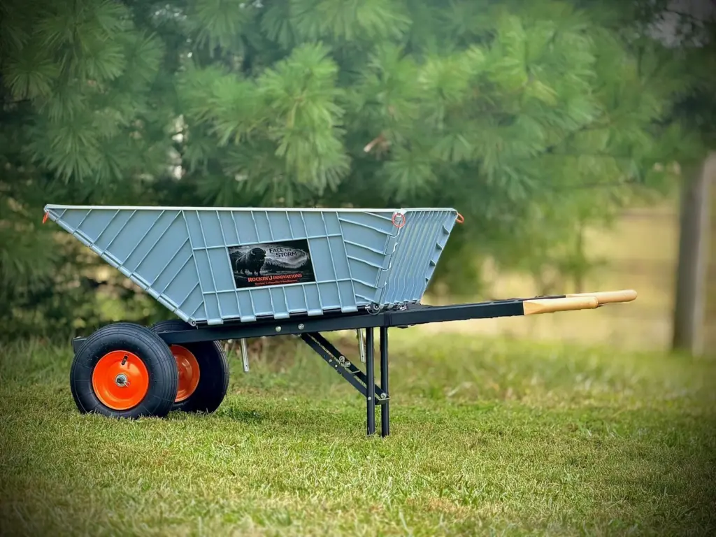 The assembled wheelbarrow in side profile